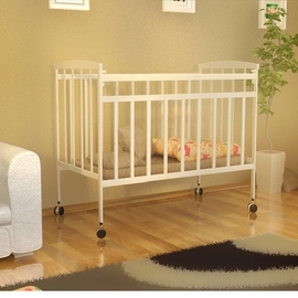 Детская кроватка ВДК Magiko (колесо/качалка) цвет слоновая кость - описание