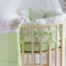 Детское постельное белье Баю Бай Забава салатовый в круглую/овальную кроватку 9 предметов - описание