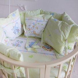 Баю Бай Улыбка салатовый в круглую/овальную кроватку 9 пр. - описание